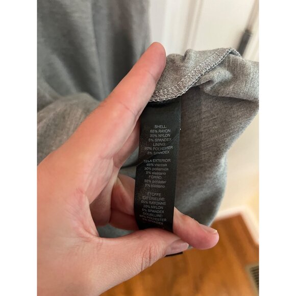 White House Black Market Gray Sleeveless Ponte Fit-And-Flare Dress‎ Sz 12 - Picture 5 of 5